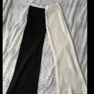 Runway Black White Color Block Knit Flare Pants Size Medium NWOT
